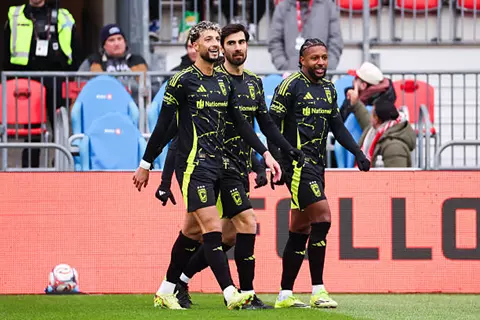 رغم الهزيمة.. وسام أبو علي يواصل التألق بهدف جديد مع كولومبوس كرو